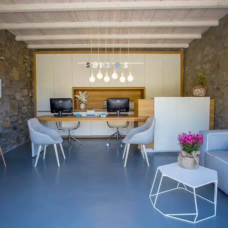 Ξενοδοχείο με διαμερίσματα Senses Luxury & 5*