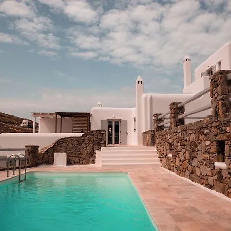 Senses Luxury & Aparthotel 3*
